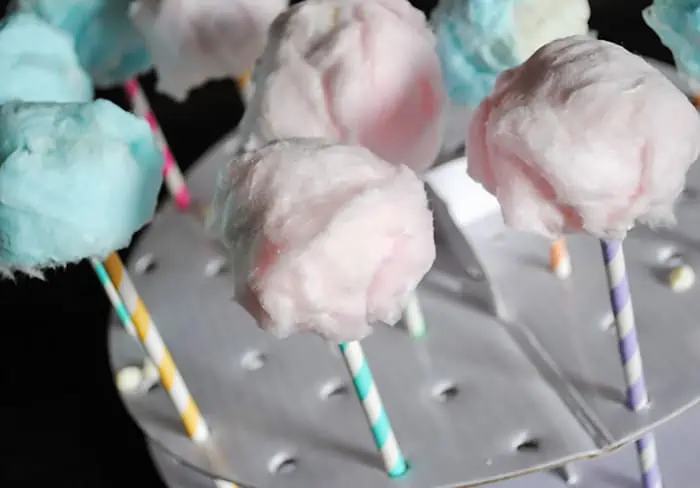 Inspired by Dr. Seuss’ The Lorax, make your own Truffula Tree Cake Pops, using cotton candy. Just in time for Earth Day or even a fun snack to add to your list of Dr. Seuss birthday party ideas. Scrumptious too!