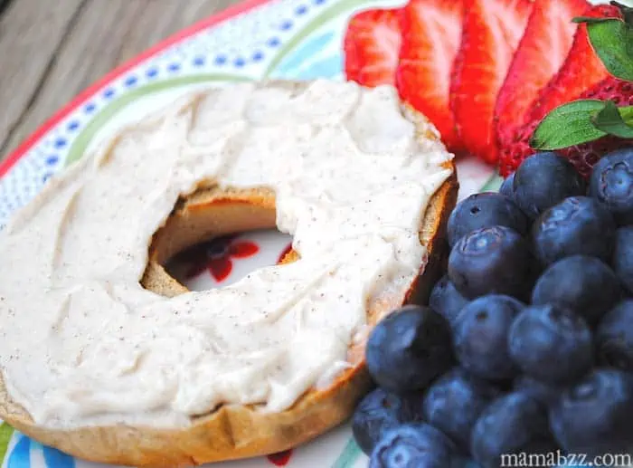 French Toast Bagel Spread on Bagel with Fruit