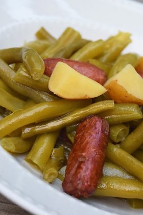 Slow Cooker Recipe – Green Beans, Potatoes, and Sausages