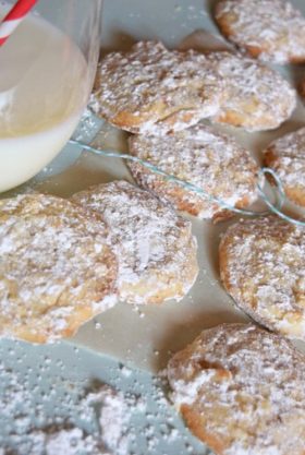 Butter Almond Snowball Christmas Cookies Recipe