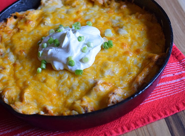 My family loves a good casserole, and this is one casserole recipe to add to the list of recipes to try. Whether you love chicken recipes, enchiladas, or any type of Mexican food, this turkey enchilada casserole is a delicious skillet casserole that can be made with either turkey or chicken. Add it to the list of simple and easy dinner recipes.