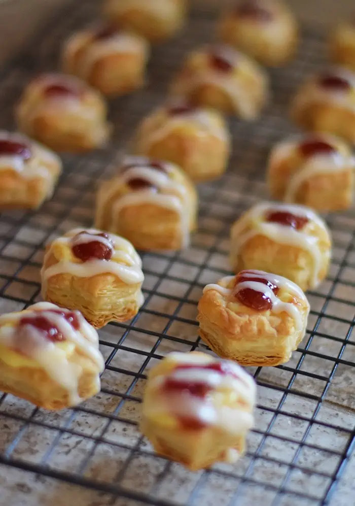 Satisfy your sweet tooth with Easy Strawberry Cheese Danish Pastry Bites. Made with bite-sized Puff Pastry Cups, they’re so easy to make and so delightfully scrumptious, allowing for moderation, as well!