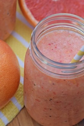 Easy Grapefruit, Berry, and Tropical Fruit Smoothie Recipe
