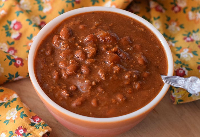 Chilly nights call for a nice hot bowl of homemade chili to warm your heart and soul. Print an easy Instant Pot chili recipe! Best served with cornbread and a dollop of sour cream.
