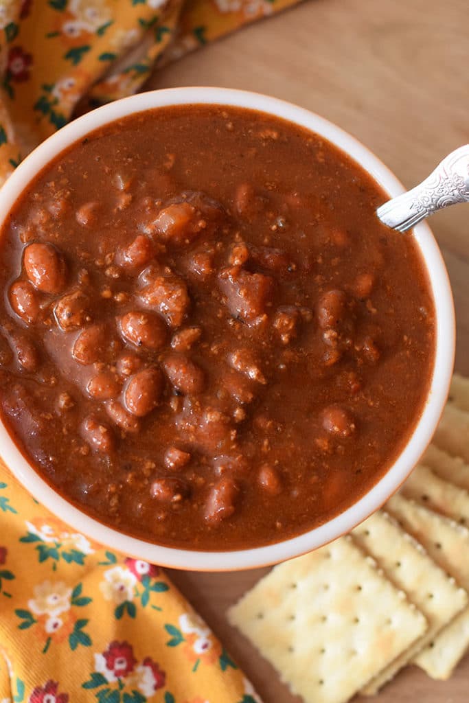Chilly nights call for a nice hot bowl of homemade chili to warm your heart and soul. Print an easy Instant Pot chili recipe! Best served with cornbread and a dollop of sour cream.