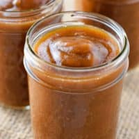 Instant Pot apple butter in a glass jelly jar