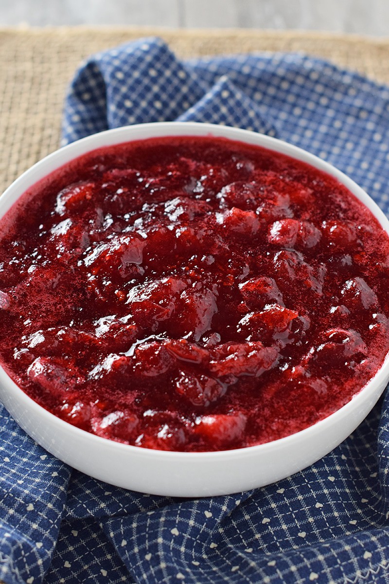 How to Make Homemade Cranberry Sauce - Adventures of Mel
