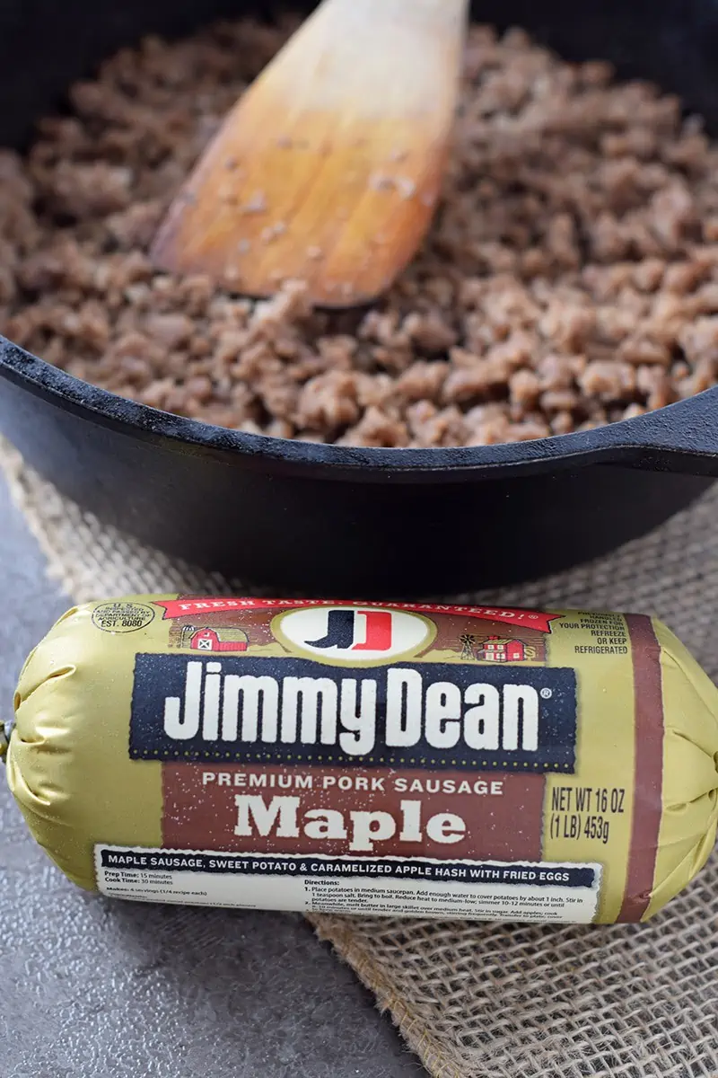 Use Jimmy Dean® Maple Sausage to make Maple Sausage Stuffed Pastry Bites. Easy delicious appetizer recipe, perfect for holiday parties with family and friends.