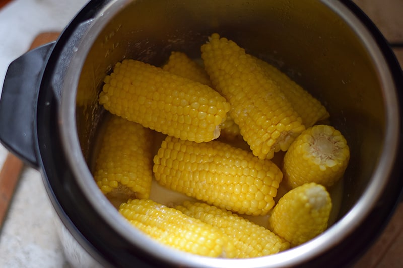home cooking corn on the cob in the Instant Pot