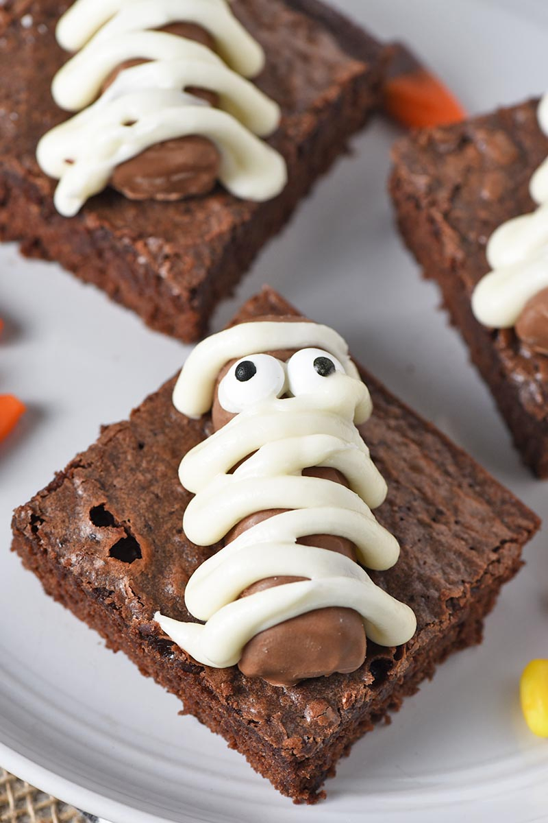 icing wrapped mummy Twix bar decorated Halloween brownies