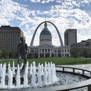 Running fountain in front of the Old Courthouse and the Arch in St. Louis, Missouri