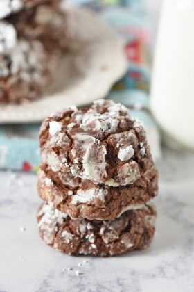 Mint Chocolate Crinkle Cookies