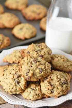 Buttermilk Oatmeal Cookies with Chocolate Chips