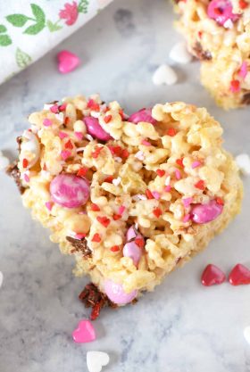 Heart Shaped Valentine Rice Krispie Treats with M&M’s