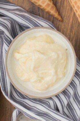 Old Fashioned Homemade Vanilla Ice Cream Recipe