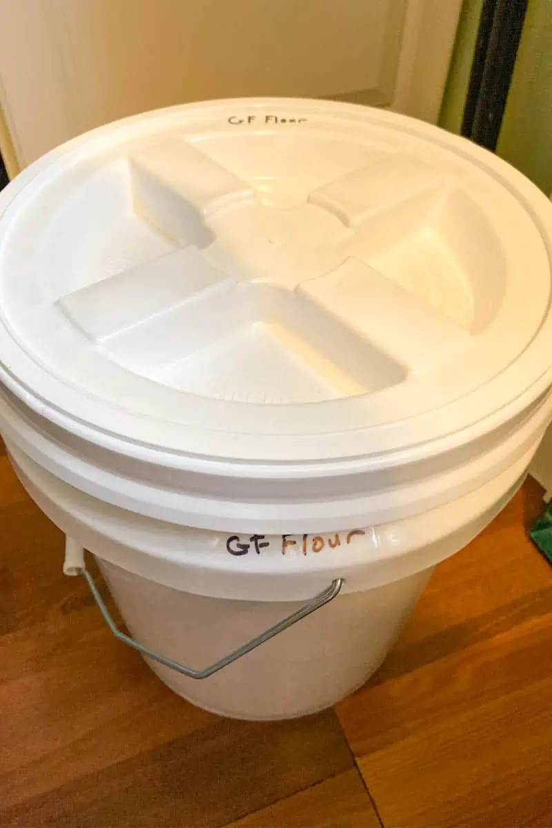 white food grade bucket with gamma lid for gluten-free flour