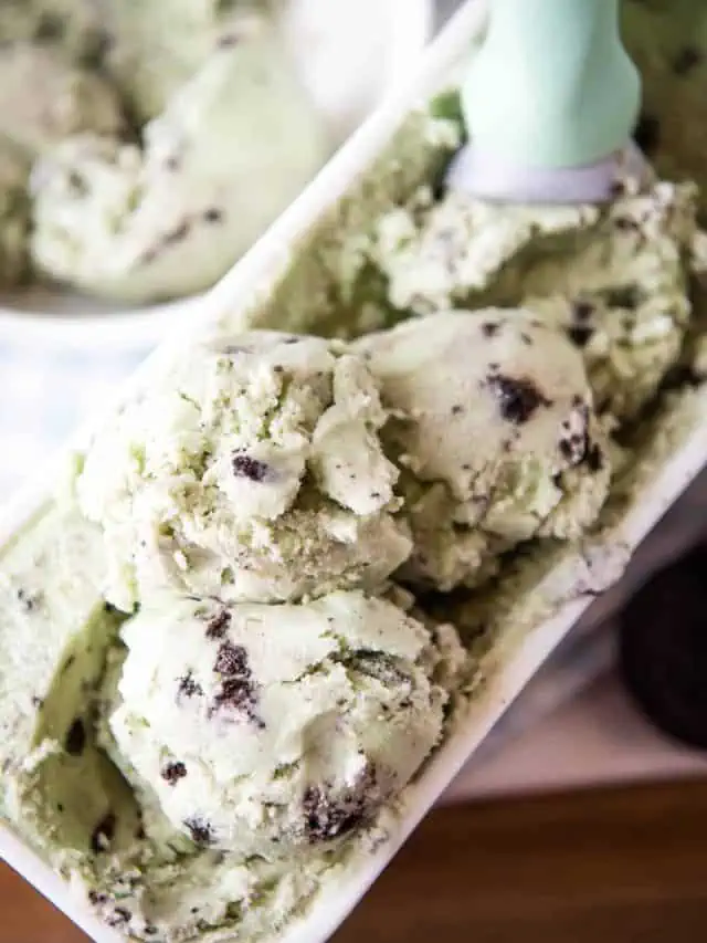 Homemade Mint Oreo Ice Cream